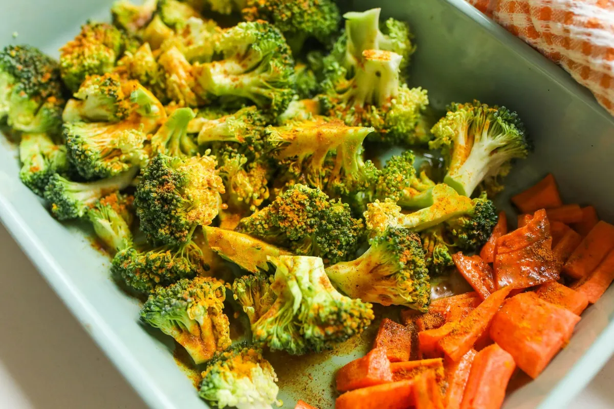 Gut Microbiome and Blood Sugar: Understanding Personalized Carbohydrate Tolerance